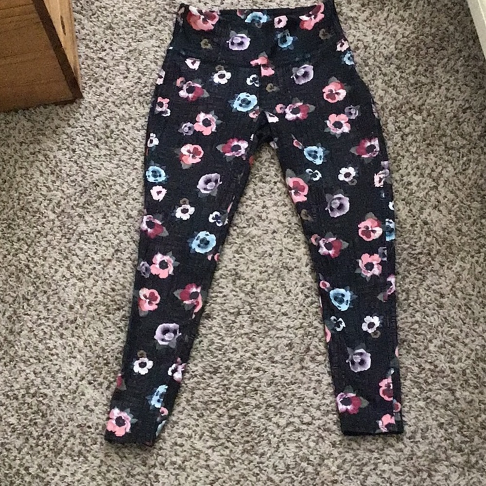 Jessica Simpson leggings medium